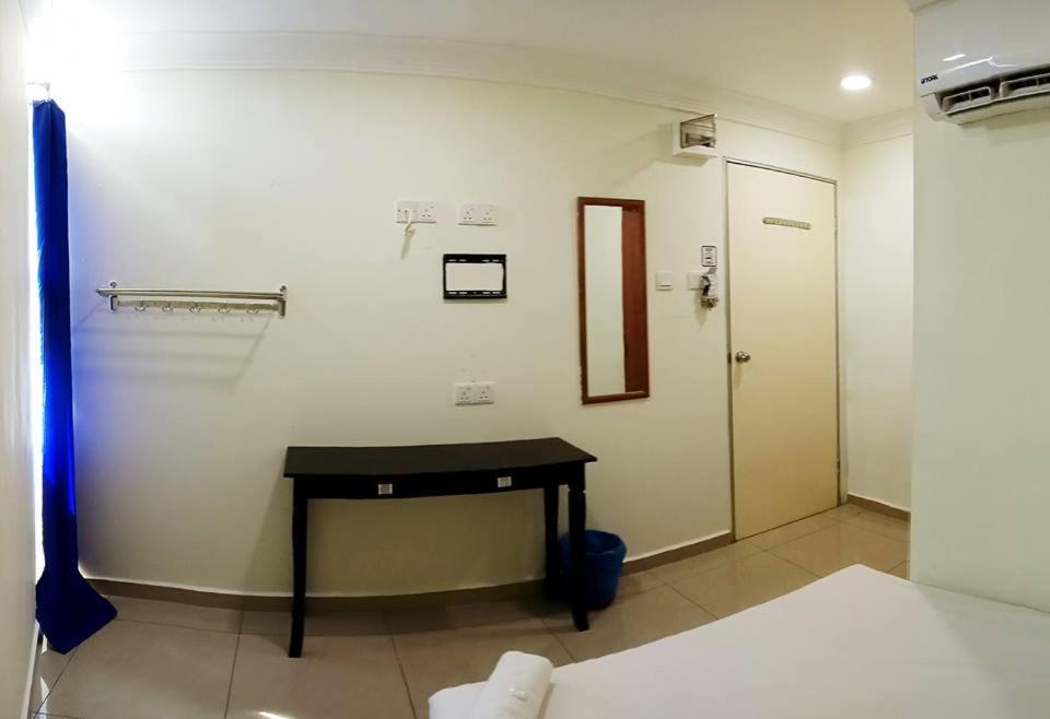 Hotel Cattleya Glory